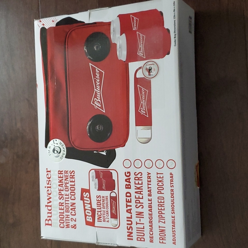BUDWEISER  BLUETOOTH COOLER SPEAKER